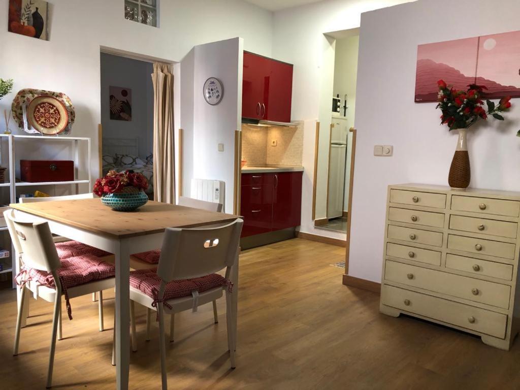 Apartamento Lavapies Al Lado Del Rastro Мадрид Екстериор снимка